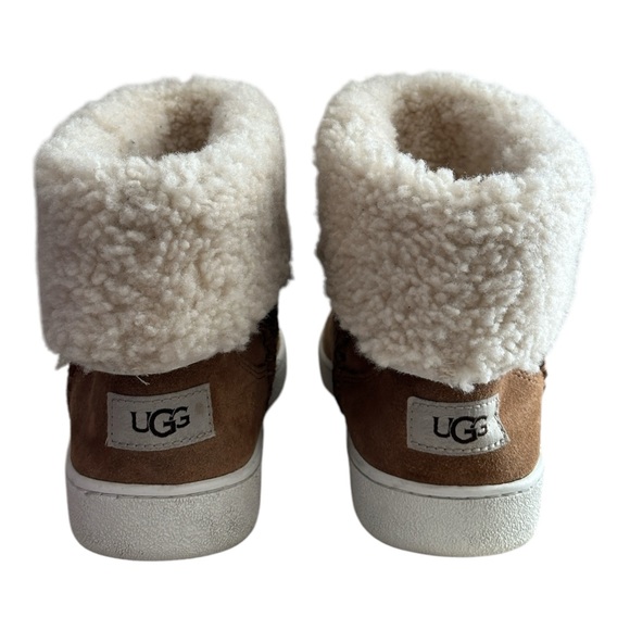 UGG Women's Mika Classic Bootie Chestnut Size 9 - Picture 7 of 12